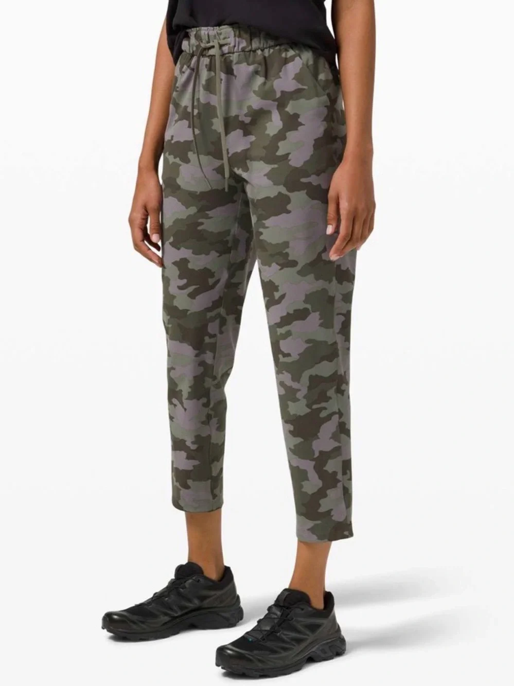 LULULEMON • Keep Moving Pant 7/8 High-Rise Heritage 365 Camo Dusky Lavender Mult